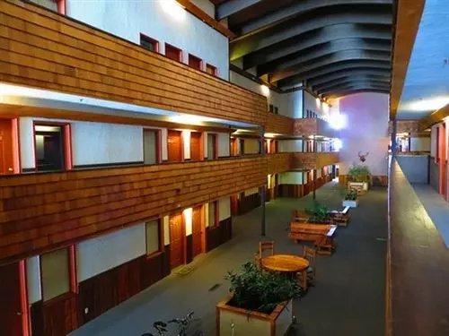 ホテル Three Seasons Condo