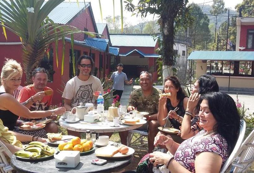 هتل Trekkers Lodge