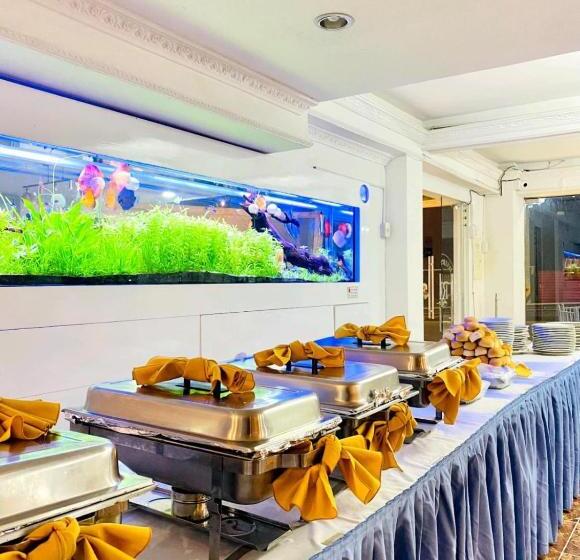 هتل West California