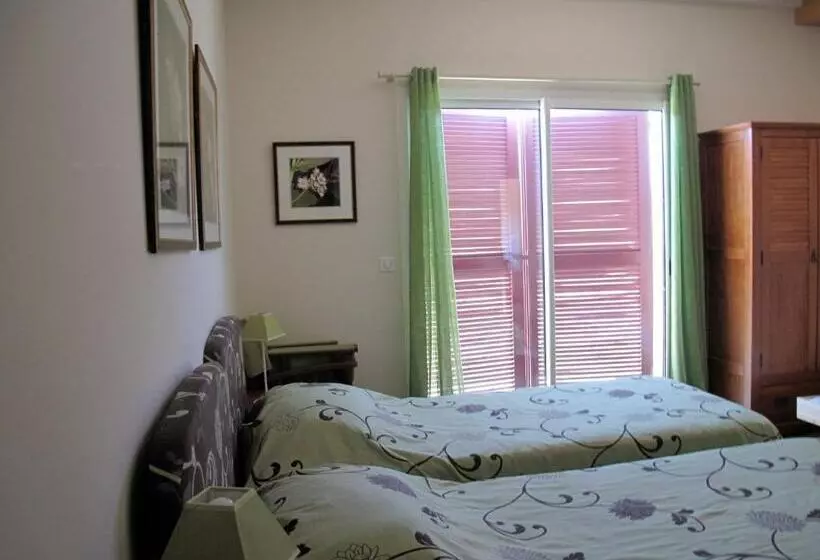 Bed and Breakfast Apitoki