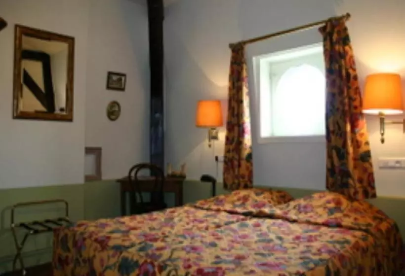 Aamiaismajoitus (B&B) Au Château Des Thermes