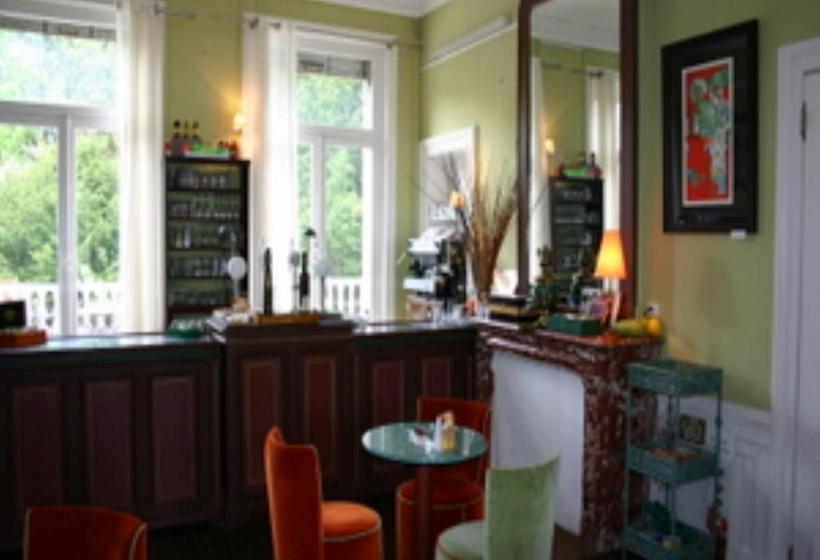 Bed and Breakfast Au Château Des Thermes