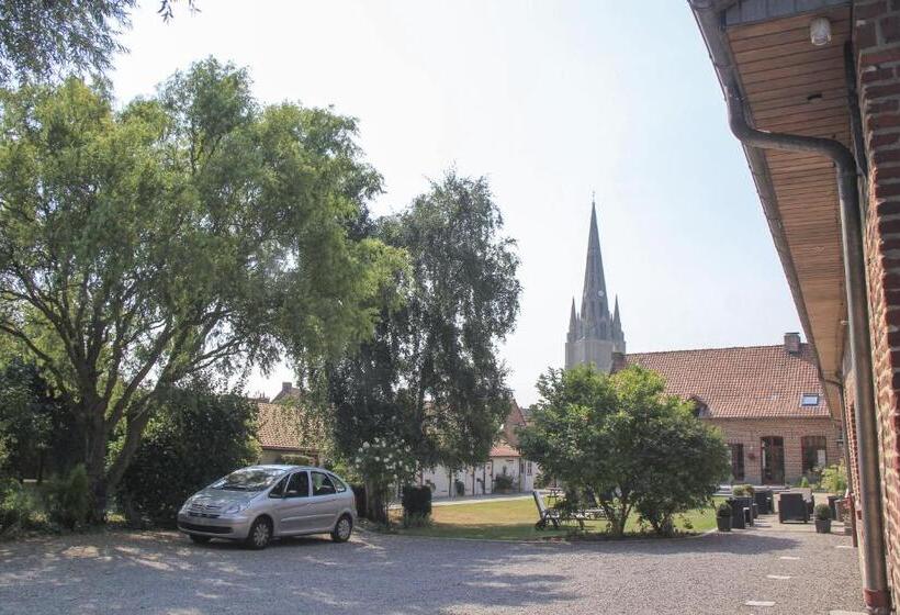 住宿加早餐  Au Coeur Des Hôtes