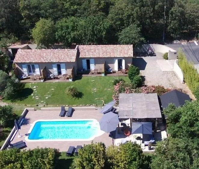 تختخواب و صبحانه Casa Eva Maria