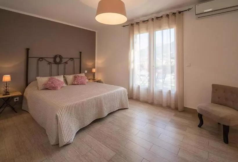 تختخواب و صبحانه Casa Eva Maria