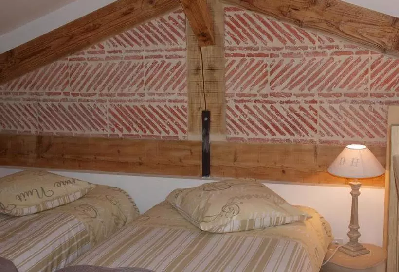 ベッドアンドブレックファースト Chambres D Hotes Le Mas Castel