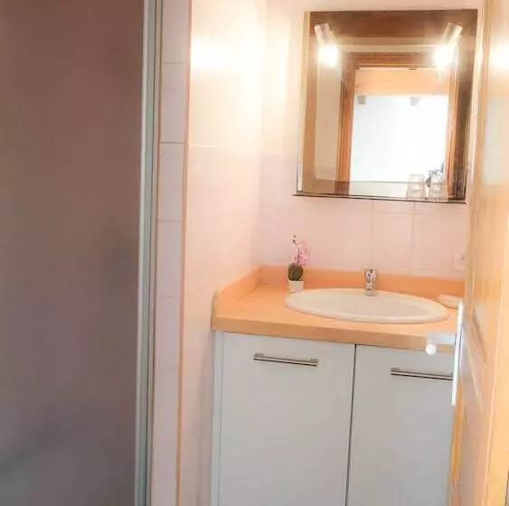 تختخواب و صبحانه Chambres D Hotes Garicoitz
