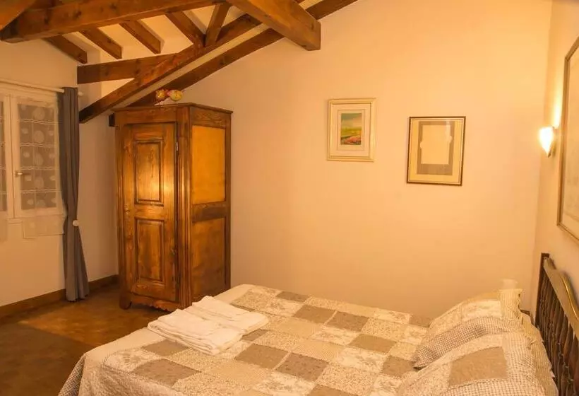 تختخواب و صبحانه Chambres D Hotes Garicoitz