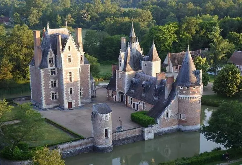 ベッドアンドブレックファースト Chambres D Hôtes La Quèrière