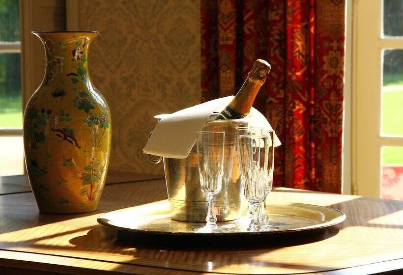 צימר Château De La Giraudière