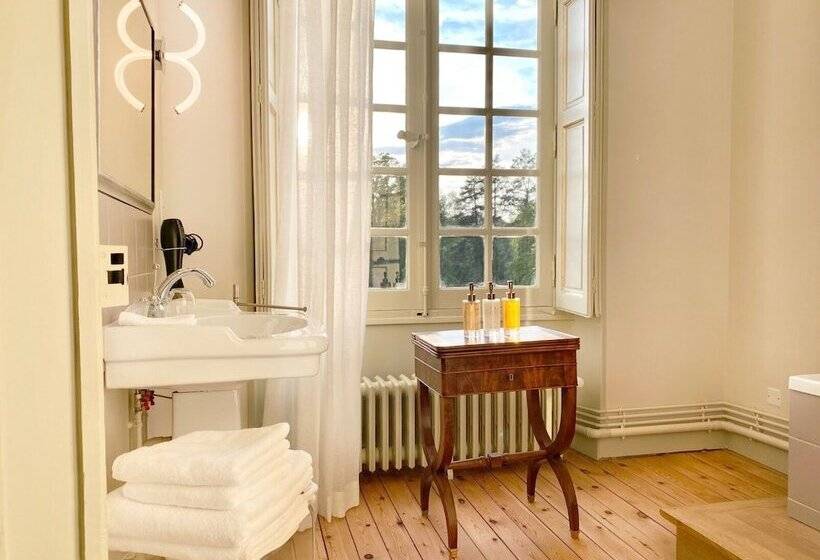 צימר Château De La Giraudière