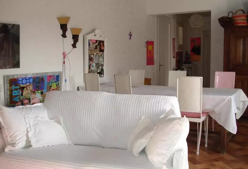 Aamiaismajoitus (B&B) La Clorinde