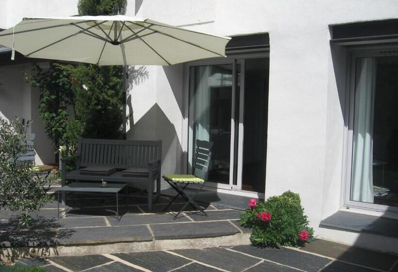 مبيت وإفطار La Maison Carolane