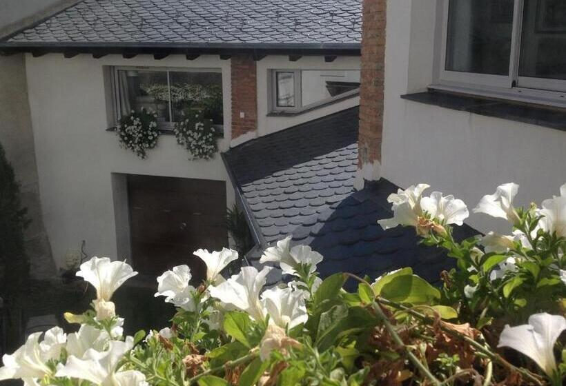 مبيت وإفطار La Maison Carolane