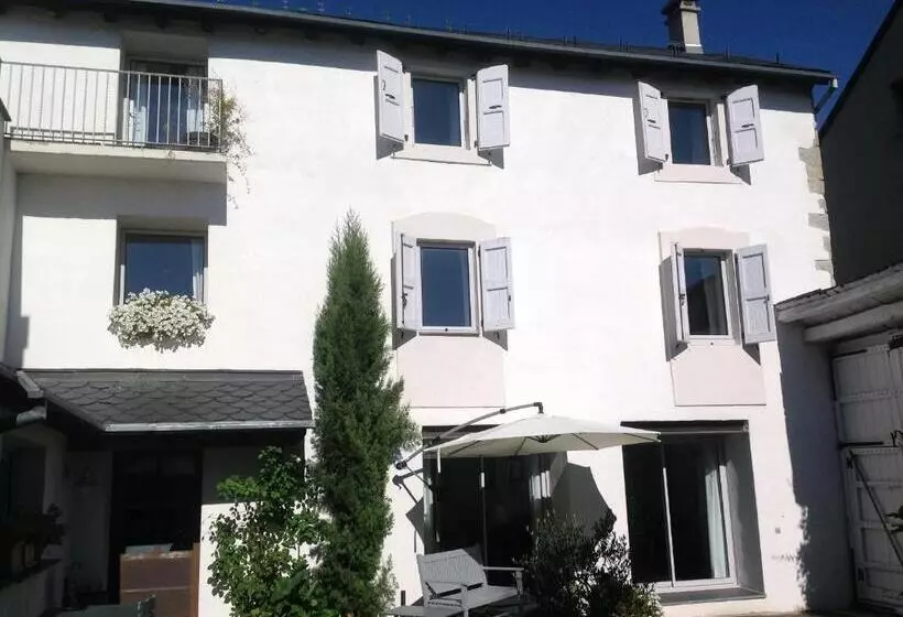 ベッドアンドブレックファースト La Maison Carolane