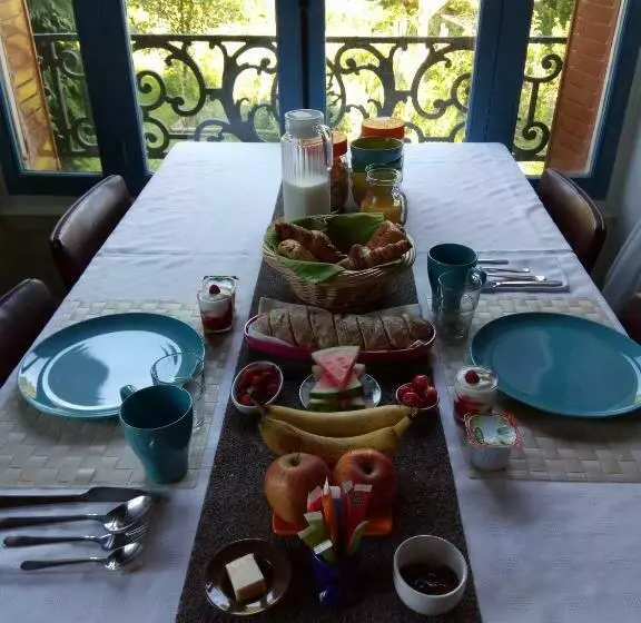 Aamiaismajoitus (B&B) La Maison Du Marchand