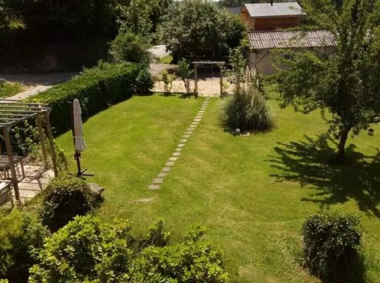 Aamiaismajoitus (B&B) La Maison Du Marchand