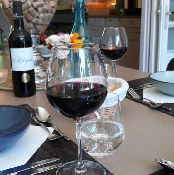 تختخواب و صبحانه Le Parc Des 4 Saisons