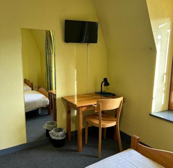 בית מלון כפרי Aux Globe Trotters