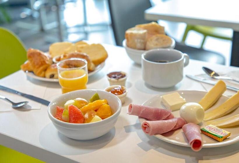 هتل Ibis Budget Aubagne Paluds Agora