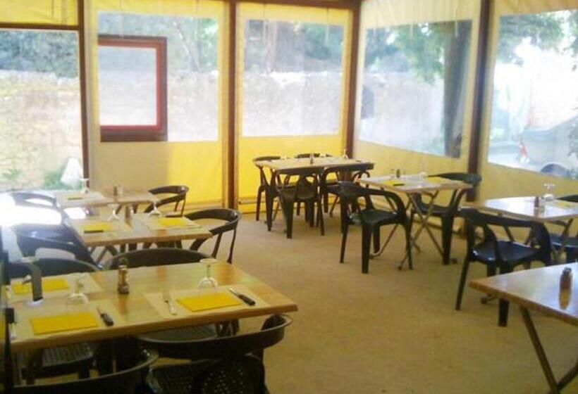 בית מלון כפרי Le Logis Charmant