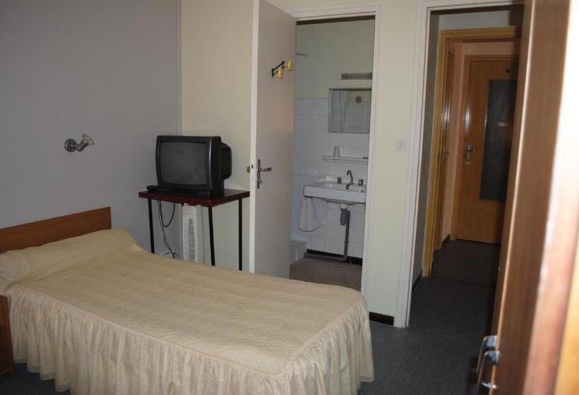 בית מלון כפרי Le Logis Charmant