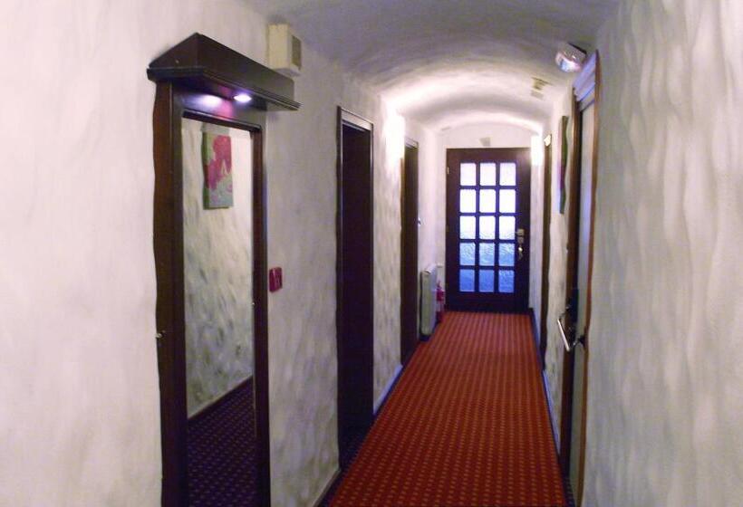 酒店 Restaurant Cristal