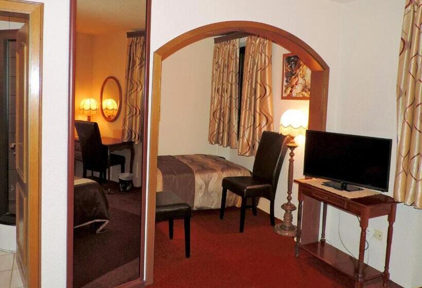 酒店 Restaurant Cristal