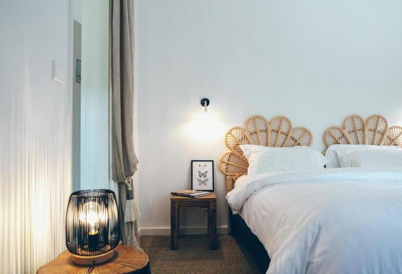 ホテル Villa De L Etang Blanc