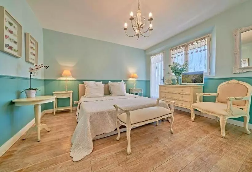 Aamiaismajoitus (B&B) Villa Mercedes Bord De Mer