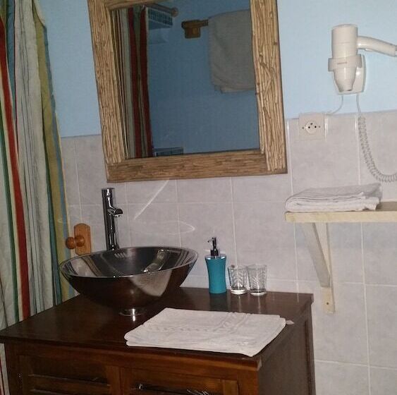 Bed and Breakfast Chambres D Hôtes Chalet De La Source