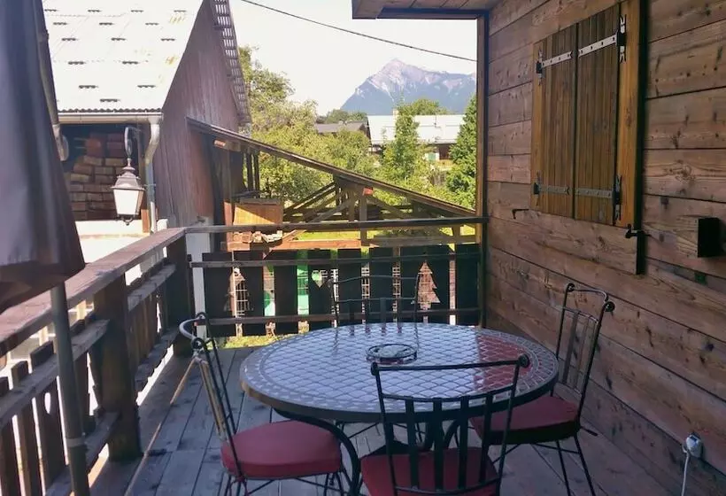 تختخواب و صبحانه Chambres D Hôtes Chalet De La Source