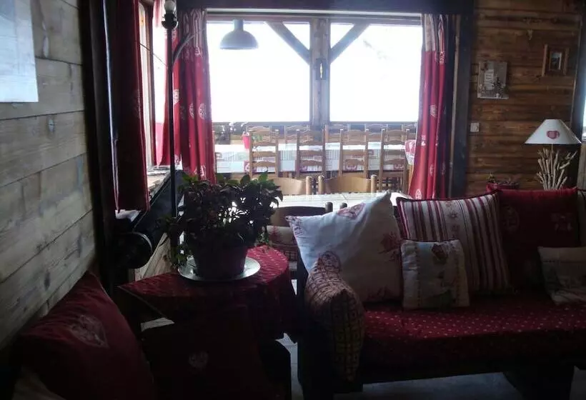 تختخواب و صبحانه Chambres D Hôtes Chalet De La Source