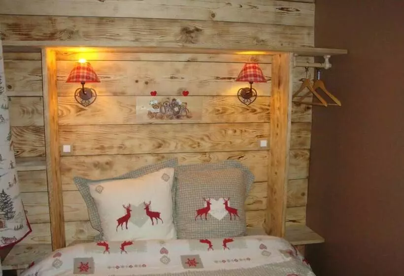 تختخواب و صبحانه Chambres D Hôtes Chalet De La Source