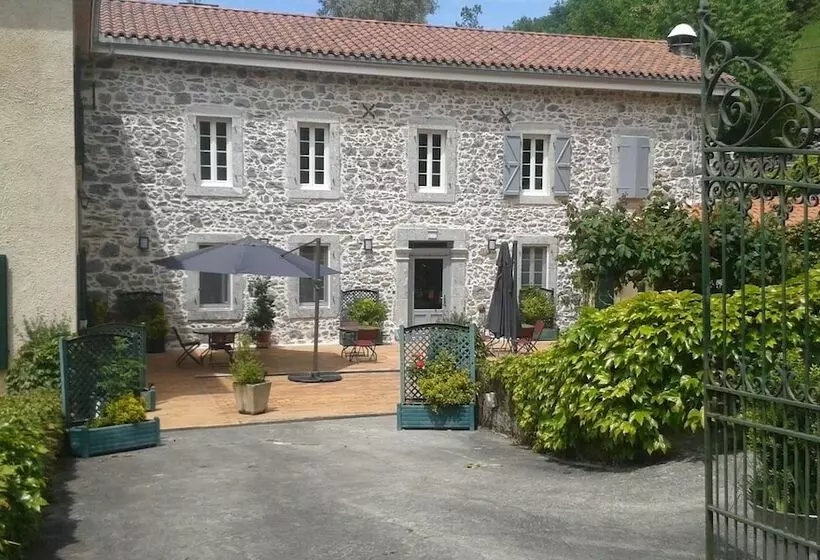ベッドアンドブレックファースト Chambres D Hôtes L Aristou