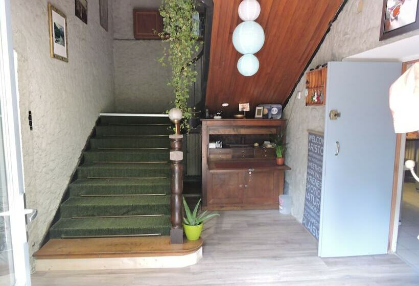 مبيت وإفطار Chambres D Hôtes L Aristou