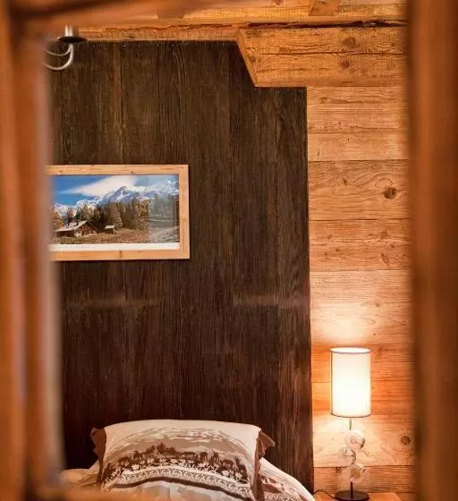 ベッドアンドブレックファースト Chambres D Hôtes La Grangelitte