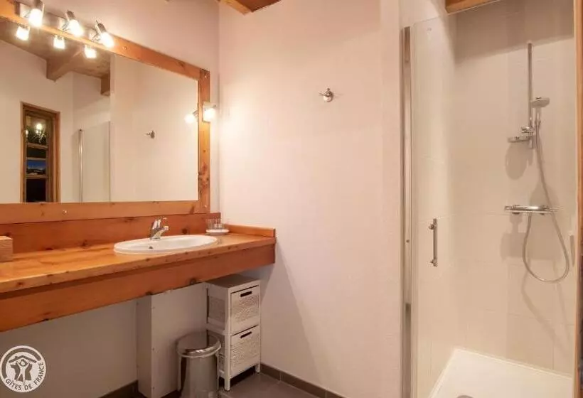 ベッドアンドブレックファースト Chambres D Hôtes La Grangelitte