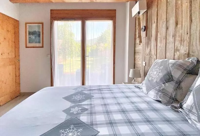 ベッドアンドブレックファースト Chambres D Hôtes La Grangelitte
