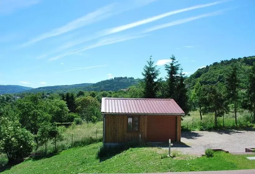 Aamiaismajoitus (B&B) Chambres D'hôtes Les Vignes