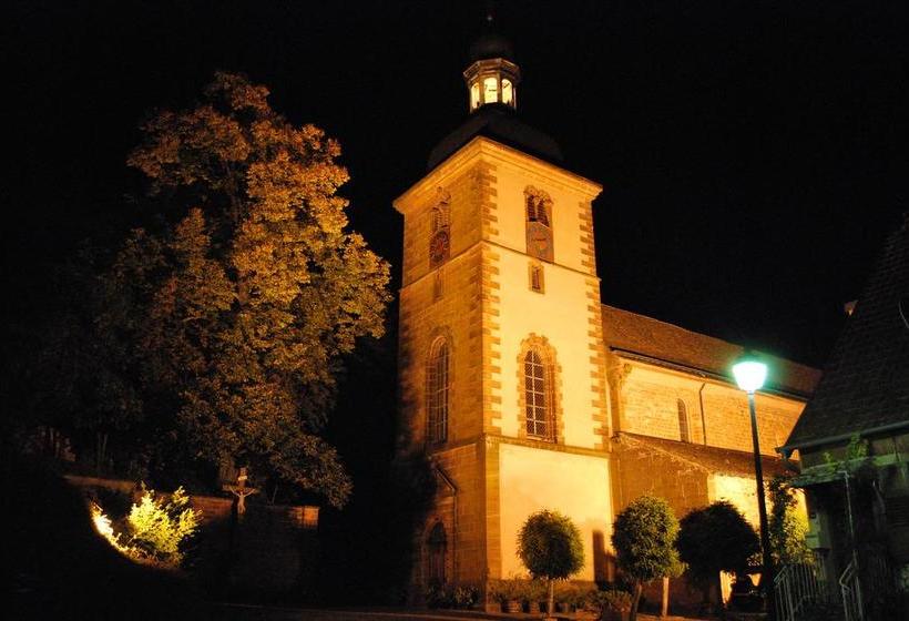 تختخواب و صبحانه Chambres D'hôtes Les Vignes