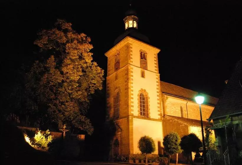 Aamiaismajoitus (B&B) Chambres D'hôtes Les Vignes