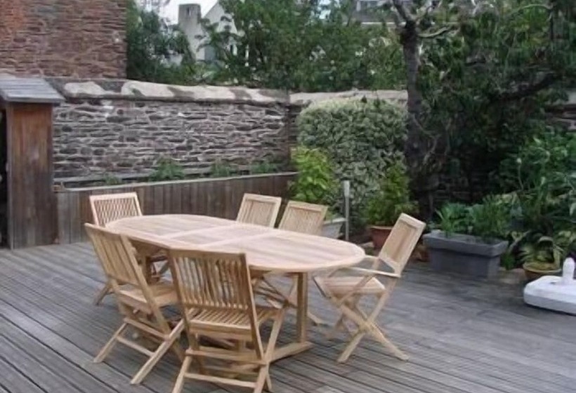 مبيت وإفطار Chambres De Condate