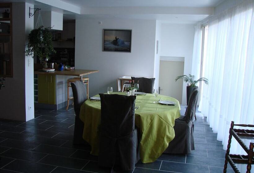 مبيت وإفطار Chambres De Condate