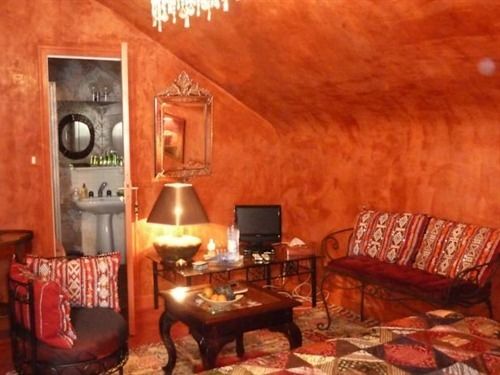 مبيت وإفطار La Chandanielerie