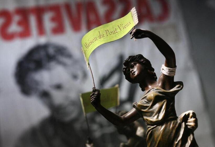 ベッドアンドブレックファースト La Maison Du Pont Vieux