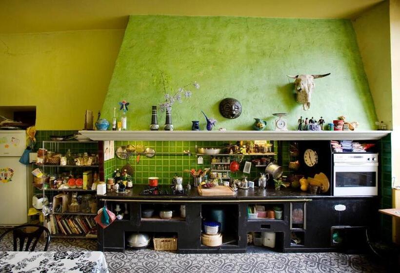 ベッドアンドブレックファースト La Maison Du Pont Vieux