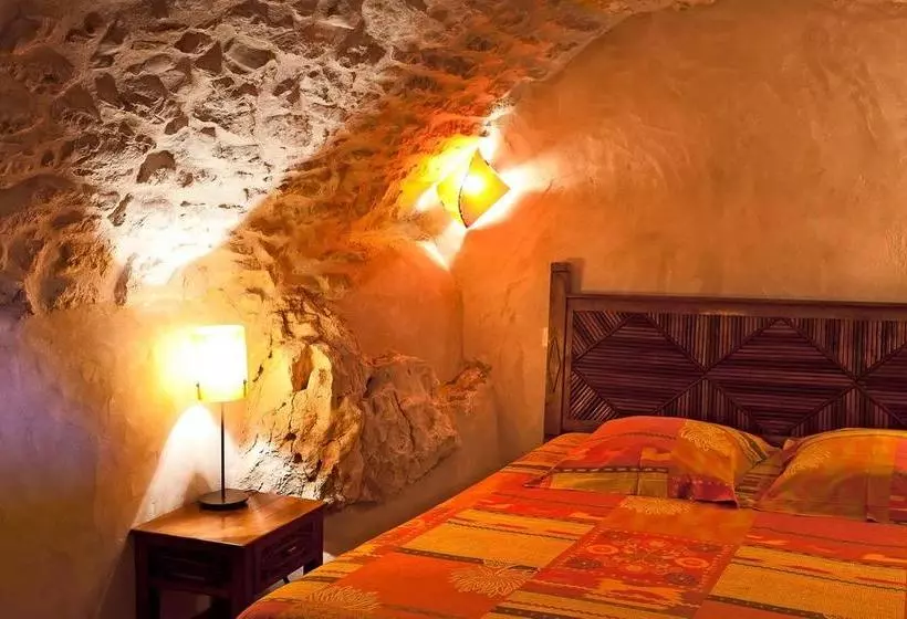 Bed and Breakfast Mas De Coulet