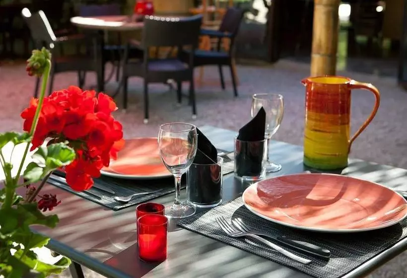 Bed and Breakfast Mas De Coulet