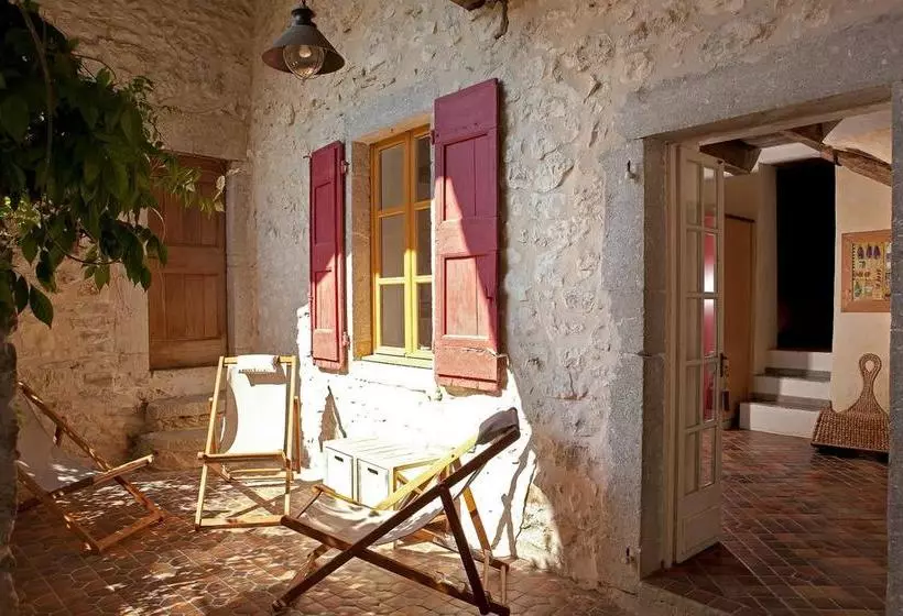 Bed and Breakfast Mas De Coulet